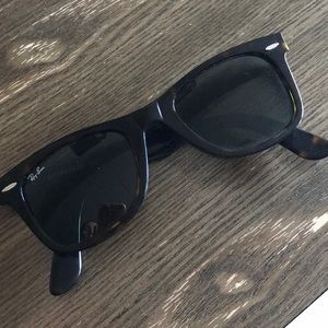 Ray-Ban Wayfarers Women’s